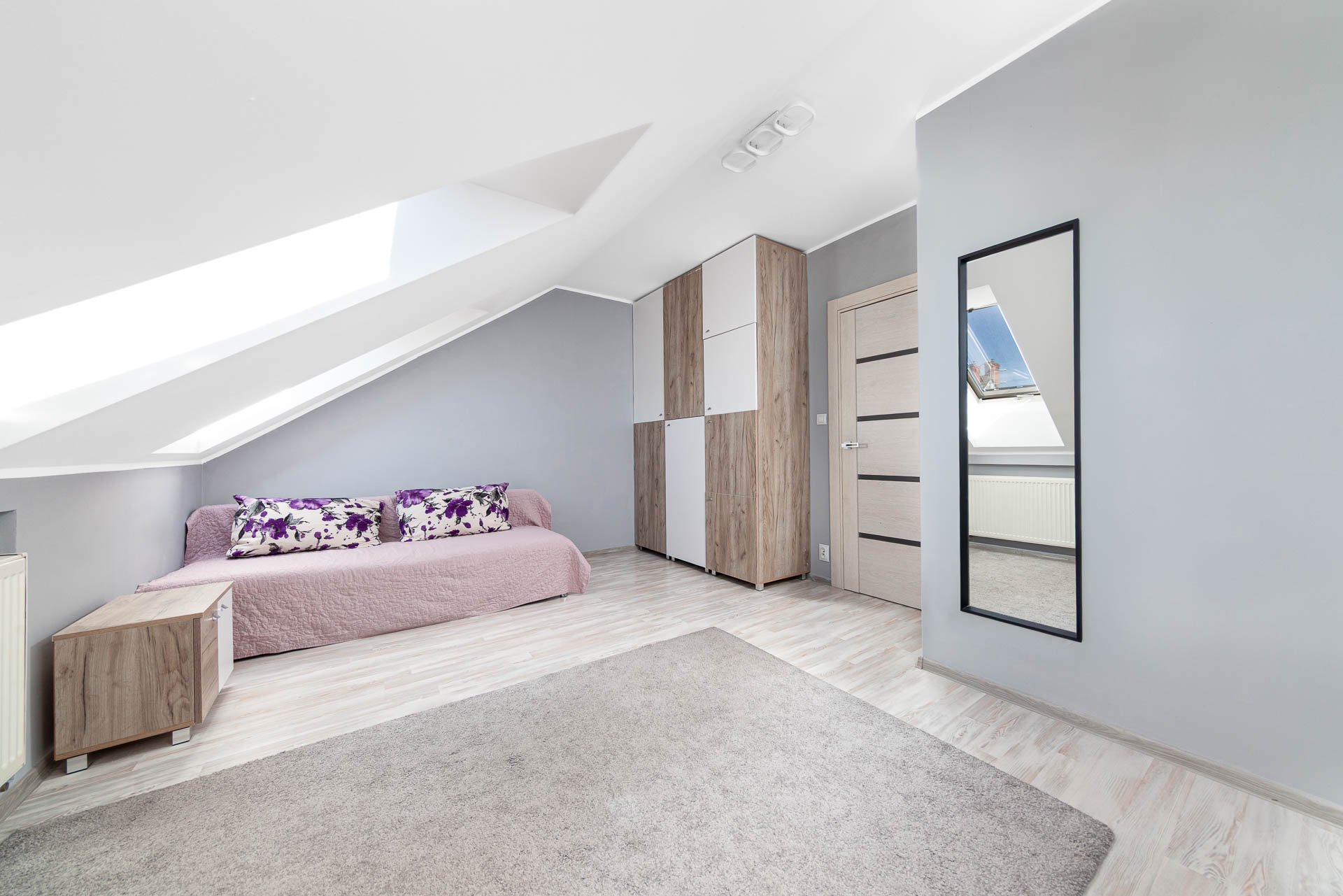 Dwupoziomowe 4 pokoje | 89 m² | taras + balkon | Plewiska, os. Zielarskie